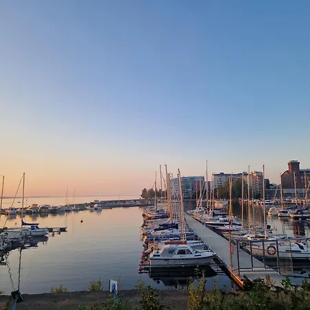 Laivatalo With Great Location Apartment